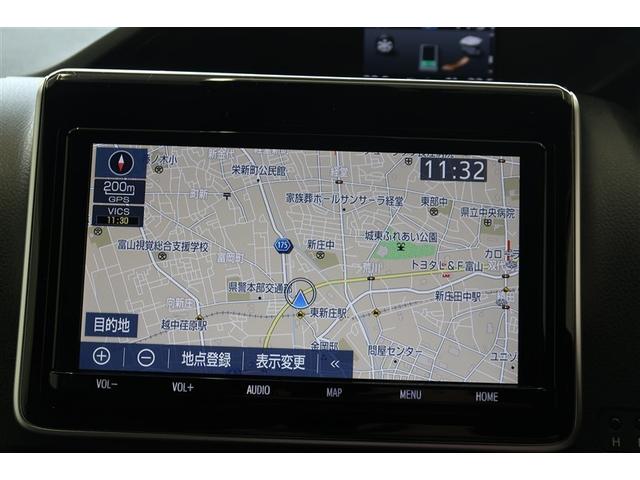 ノア ハイブリッドＳｉ　ダブルバイビーＩＩＩ　フルセグ　メモリーナビ　ＤＶＤ再生　後席モニター　バックカメラ　衝突被害軽減システム　ＥＴＣ　両側電動スライド　ＬＥＤヘッドランプ　乗車定員７人　３列シート（4枚目）