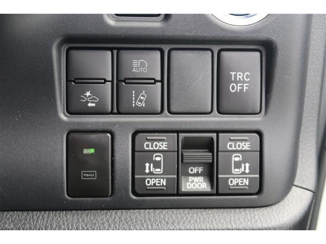 ノア ハイブリッドＳｉ　ダブルバイビーＩＩＩ　フルセグ　メモリーナビ　ＤＶＤ再生　後席モニター　バックカメラ　衝突被害軽減システム　ＥＴＣ　両側電動スライド　ＬＥＤヘッドランプ　乗車定員７人　３列シート（21枚目）