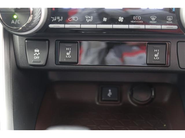 ＲＡＶ４ Ｇ　Ｚパッケージ　４ＷＤ　メモリーナビ　バックカメラ　衝突被害軽減システム　ＥＴＣ　ドラレコ　ＬＥＤヘッドランプ（15枚目）