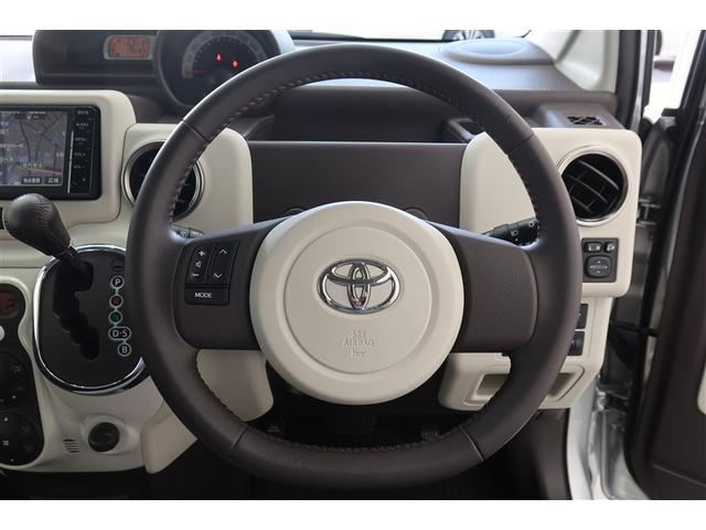 【革巻きステアリング】高級感があり、使うほど手に馴染みます♪