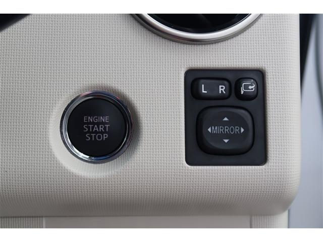 【スマートキー＆プッシュスタート】カギをポケットやバッグに入れたままでエンジンの始動やドアロックの施錠・開錠ができます！雨の日や荷物が多い時に便利！プッシュ＆タッチでらくらくです♪