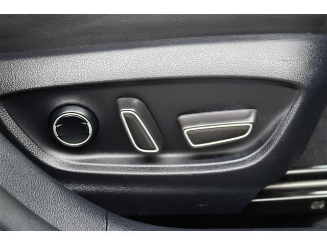 プリウス Ａプレミアム　ツーリングセレクション　革シート　フルセグ　メモリーナビ　ＤＶＤ再生　バックカメラ　衝突被害軽減システム　ＥＴＣ　ドラレコ　ＬＥＤヘッドランプ（20枚目）