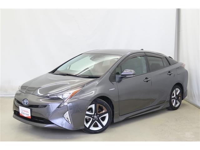 プリウス Ａプレミアム　ツーリングセレクション　革シート　フルセグ　メモリーナビ　ＤＶＤ再生　バックカメラ　衝突被害軽減システム　ＥＴＣ　ドラレコ　ＬＥＤヘッドランプ（31枚目）