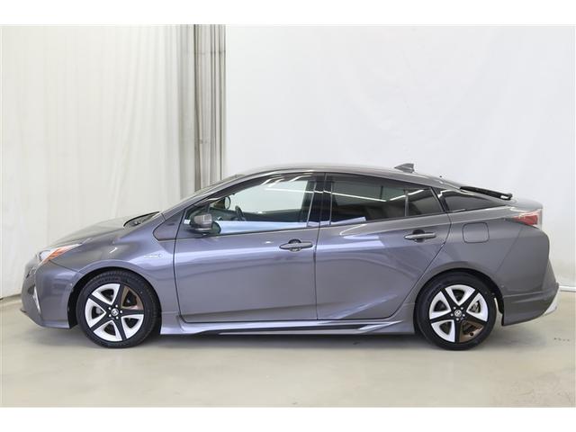 プリウス Ａプレミアム　ツーリングセレクション　革シート　フルセグ　メモリーナビ　ＤＶＤ再生　バックカメラ　衝突被害軽減システム　ＥＴＣ　ドラレコ　ＬＥＤヘッドランプ（32枚目）