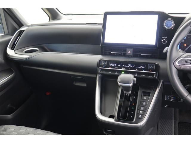 ヴォクシー ハイブリッドＳ－Ｚ　フルセグ　メモリーナビ　ＤＶＤ再生　バックカメラ　衝突被害軽減システム　ＥＴＣ　ドラレコ　両側電動スライド　ＬＥＤヘッドランプ　乗車定員７人　３列シート（6枚目）