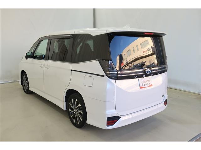 ヴォクシー ハイブリッドＳ－Ｚ　フルセグ　メモリーナビ　ＤＶＤ再生　バックカメラ　衝突被害軽減システム　ＥＴＣ　ドラレコ　両側電動スライド　ＬＥＤヘッドランプ　乗車定員７人　３列シート（39枚目）