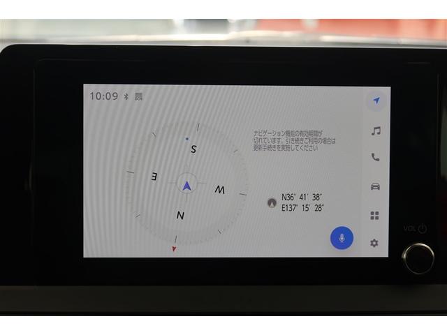 プリウス Ｕ　４ＷＤ　フルセグ　バックカメラ　衝突被害軽減システム　ＥＴＣ　ＬＥＤヘッドランプ（6枚目）