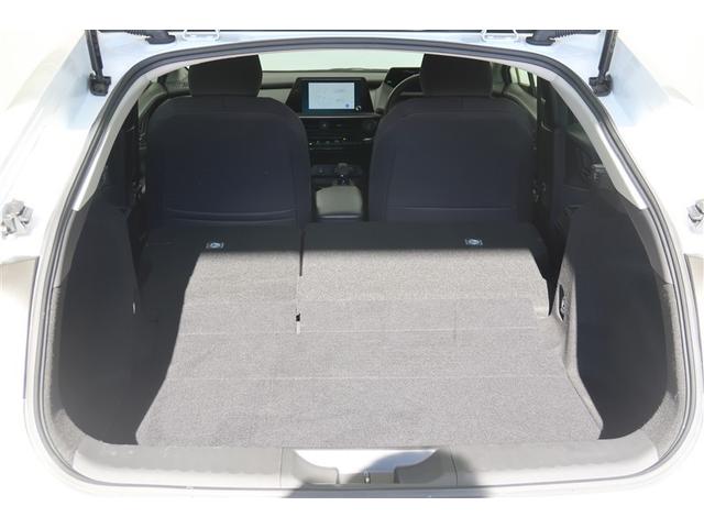 プリウス Ｕ　４ＷＤ　フルセグ　バックカメラ　衝突被害軽減システム　ＥＴＣ　ＬＥＤヘッドランプ（30枚目）