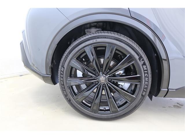 クラウンスポーツ Ｚ　革シート　サンルーフ　４ＷＤ　フルセグ　メモリーナビ　バックカメラ　衝突被害軽減システム　ＥＴＣ　ドラレコ　ＬＥＤヘッドランプ（27枚目）