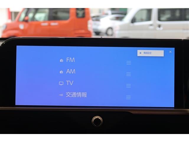 クラウンクロスオーバー Ｇアドバンスド・レザーパッケージ　革シート　４ＷＤ　フルセグ　バックカメラ　衝突被害軽減システム　ＥＴＣ　ドラレコ　ＬＥＤヘッドランプ（6枚目）
