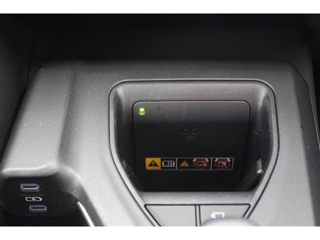 クラウンクロスオーバー Ｇアドバンスド・レザーパッケージ　革シート　４ＷＤ　フルセグ　バックカメラ　衝突被害軽減システム　ＥＴＣ　ドラレコ　ＬＥＤヘッドランプ（13枚目）