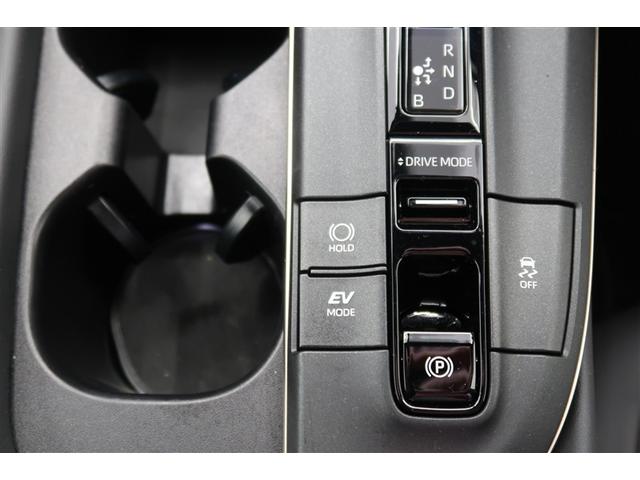 クラウンクロスオーバー Ｇアドバンスド・レザーパッケージ　革シート　４ＷＤ　フルセグ　バックカメラ　衝突被害軽減システム　ＥＴＣ　ドラレコ　ＬＥＤヘッドランプ（15枚目）