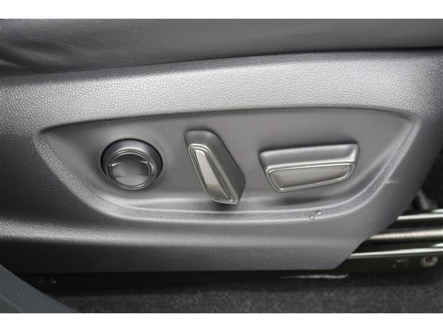 クラウンクロスオーバー Ｇアドバンスド・レザーパッケージ　革シート　４ＷＤ　フルセグ　バックカメラ　衝突被害軽減システム　ＥＴＣ　ドラレコ　ＬＥＤヘッドランプ（22枚目）