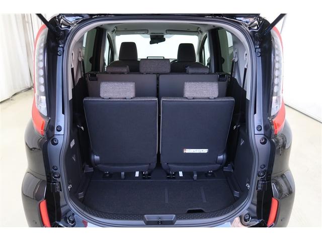 シエンタ ハイブリッドＺ　フルセグ　メモリーナビ　バックカメラ　衝突被害軽減システム　ＥＴＣ　両側電動スライド　ＬＥＤヘッドランプ　ウオークスルー　乗車定員７人　３列シート（30枚目）