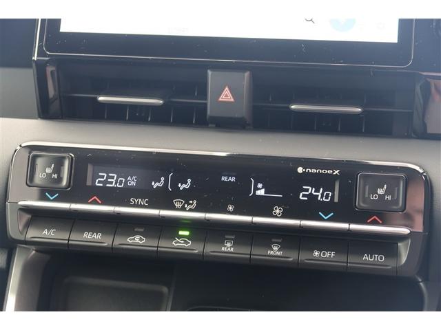 �y���E�Ɨ����x�R���g���[���I�[�g�G�A�R���z���E�Őݒ艷�x��ς��邱�Ƃ��o���܂��I�^�]�Ȃ͗₦�����E����ȗD�������x�̕��ȂǁA���悷����ɍ��킹�邱�Ƃ��\�ł��B