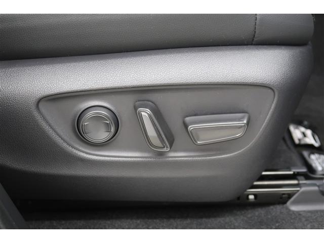 �y�p���[�V�[�g�z�V�[�g�̔����Ȉʒu�������\�Ȃ̂ŁA�M���ɍ������|�W�V�����ɒ����ł��܂��B�p���[�V�[�g�����̐Â��ŃX�}�[�g�ȉ��͏㎿���ƍ����������������Ă���܂��B