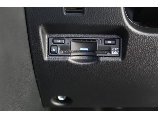 ヴォクシー ハイブリッドＳ－Ｚ　４ＷＤ　フルセグ　メモリーナビ　ＤＶＤ再生　後席モニター　バックカメラ　衝突被害軽減システム　ＥＴＣ　ドラレコ　両側電動スライド　ＬＥＤヘッドランプ　乗車定員７人　３列シート（9枚目）
