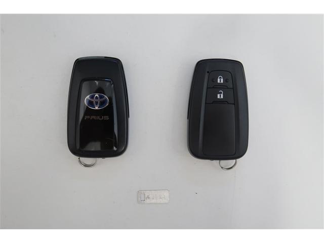 プリウス S フルセグ メモリーナビ DVD再生 バックカメラ 衝突被害軽減システム ETC LEDヘッドランプ(28枚目)