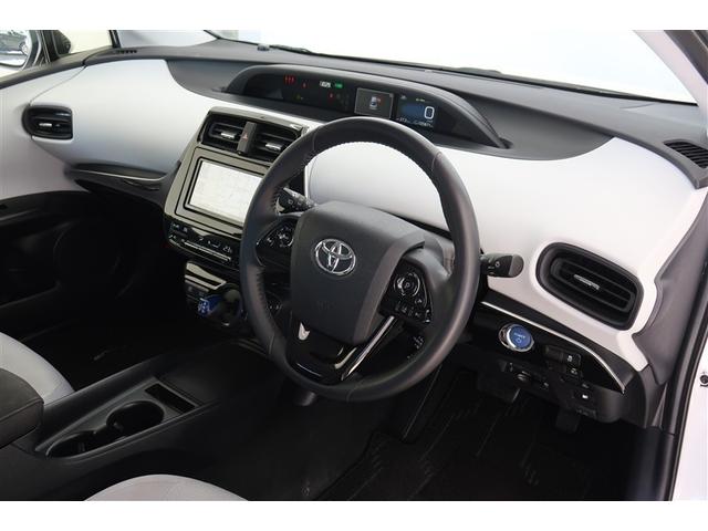 プリウス Ｓ　フルセグ　メモリーナビ　ＤＶＤ再生　衝突被害軽減システム　ＥＴＣ　ＬＥＤヘッドランプ（22枚目）