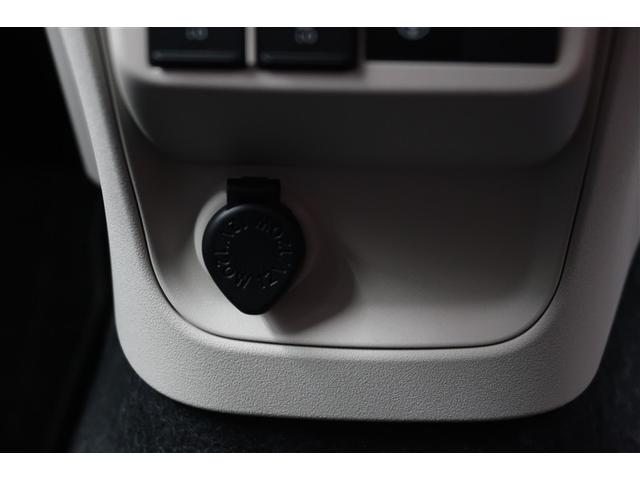 シエンタ ハイブリッドＺ　フルセグ　メモリーナビ　バックカメラ　衝突被害軽減システム　ＥＴＣ　ドラレコ　両側電動スライド　ＬＥＤヘッドランプ　ウオークスルー（18枚目）