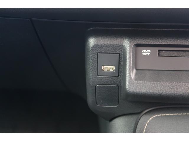 カローラ ハイブリッド　ダブルバイビー　フルセグ　メモリーナビ　ＤＶＤ再生　バックカメラ　衝突被害軽減システム　ＥＴＣ　ドラレコ　ＬＥＤヘッドランプ（12枚目）