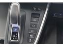 ハイブリッドＳ－Ｚ　４ＷＤ　フルセグ　メモリーナビ　ＤＶＤ再生　後席モニター　バックカメラ　衝突被害軽減システム　ＥＴＣ　ドラレコ　両側電動スライド　ＬＥＤヘッドランプ　乗車定員７人　３列シート（14枚目）