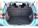 【トランクルーム】後部座席は6:4分割で可倒式ですので、荷室を広げ、趣味の道具もたくさん入りますし、ベビーカー、大きな買い物エコバックも入って便利です♪