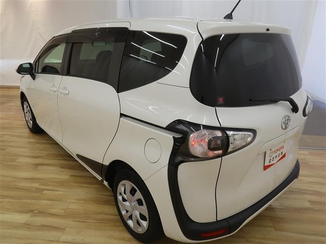 シエンタ Ｘ　フルセグＴＶ　メモリーナビゲーション　ＣＤ／ＤＶＤ再生　バックモニター　ＥＴＣ　電動スライドドア　ＬＥＤヘッドランプ　ウオークスルー　乗車定員７人　３列シート　アイドリングストップ　マニュアルエアコン（32枚目）