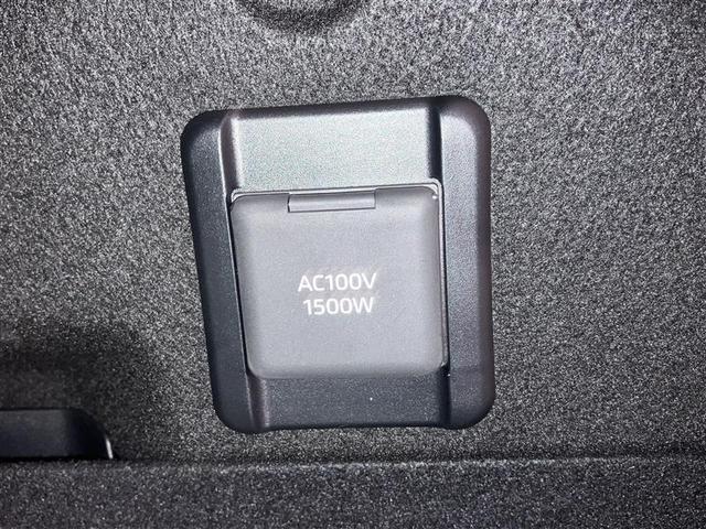 クラウンクロスオーバー ＲＳアドバンスド　革シート　サンルーフ　４ＷＤ　フルセグ　メモリーナビ　バックカメラ　衝突被害軽減システム　ＥＴＣ　ドラレコ　ＬＥＤヘッドランプ（25枚目）
