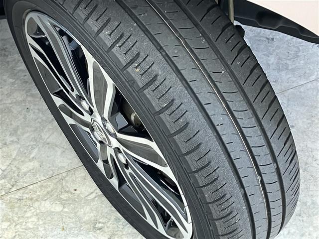 【タイヤ】中古車のタイヤは大事なチェックポイントです。写真での確認は難しいので、ご来店の際はしっかりチェックお願いします。