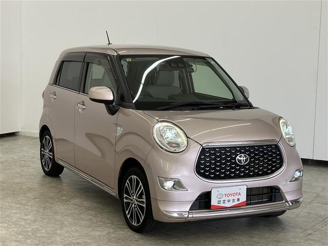 【まるまるクリーニング】外装工程では、ボディの汚れや鉄粉を洗浄し、磨き上げコーティング。タイヤ・ホイール・エンジンルームまで、しっかり洗浄・艶出しいたします。