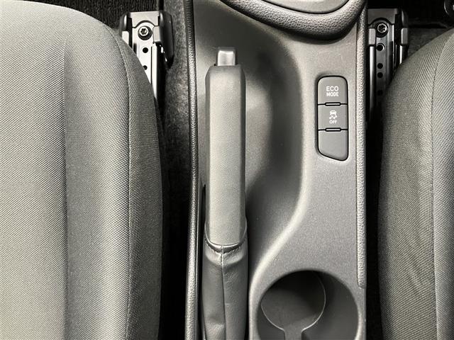 ヤリス X メモリーナビ バックカメラ 衝突被害軽減システム ETC ドラレコ(12枚目)