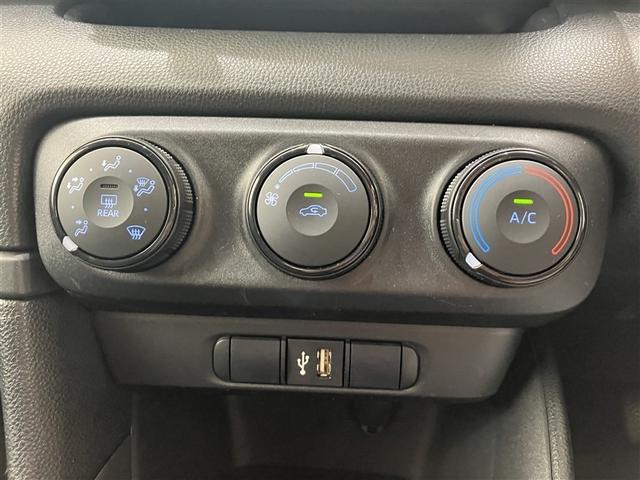 ヤリス X メモリーナビ バックカメラ 衝突被害軽減システム ETC(11枚目)