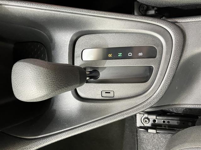 ヤリス X メモリーナビ バックカメラ 衝突被害軽減システム ETC(13枚目)