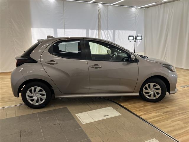 ヤリス X メモリーナビ バックカメラ 衝突被害軽減システム ETC(38枚目)