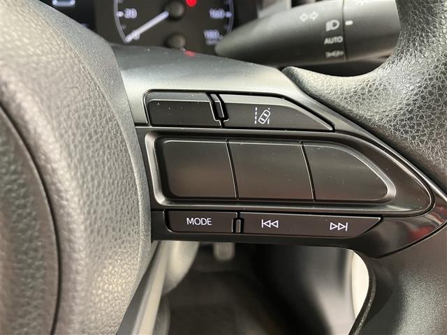 ヤリス X メモリーナビ バックカメラ 衝突被害軽減システム ETC(13枚目)