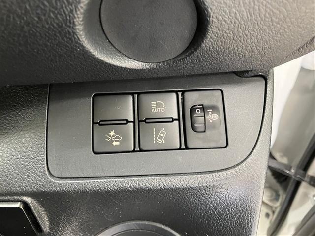 シエンタ X 衝突被害軽減システム ETC ドラレコ 電動スライドドア ウオークスルー 乗車定員7人 3列シート(10枚目)