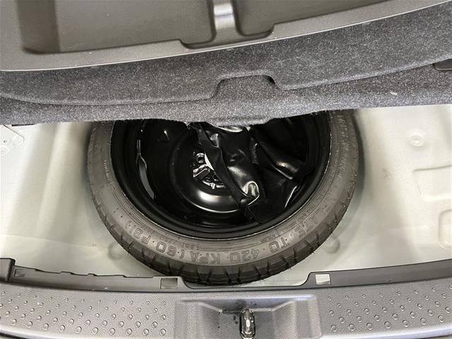 シエンタ X 衝突被害軽減システム ETC ドラレコ 電動スライドドア ウオークスルー 乗車定員7人 3列シート(23枚目)