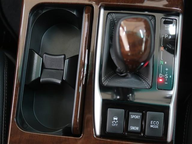 マークＸ プレミアム　Ｆｏｕｒ　４ＷＤ　フルセグ　メモリーナビ　ＤＶＤ再生　バックカメラ　ＥＴＣ　ＨＩＤヘッドライト（10枚目）