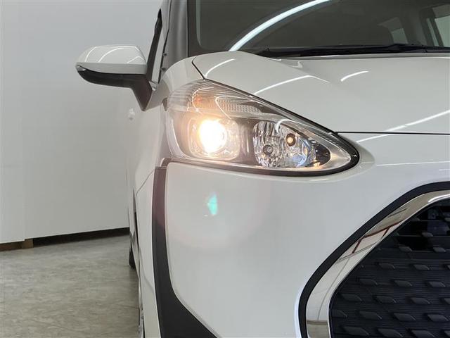 シエンタ Ｘ　衝突被害軽減システム　ドラレコ　電動スライドドア　ウオークスルー　乗車定員７人　３列シート　アイドリングストップ（31枚目）