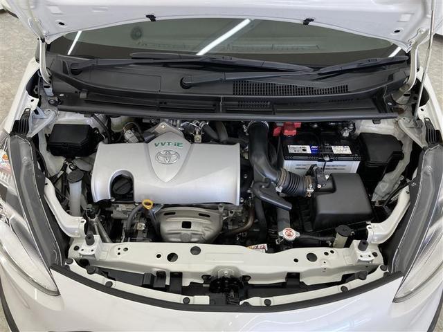 シエンタ Ｘ　衝突被害軽減システム　ドラレコ　電動スライドドア　ウオークスルー　乗車定員７人　３列シート　アイドリングストップ（37枚目）