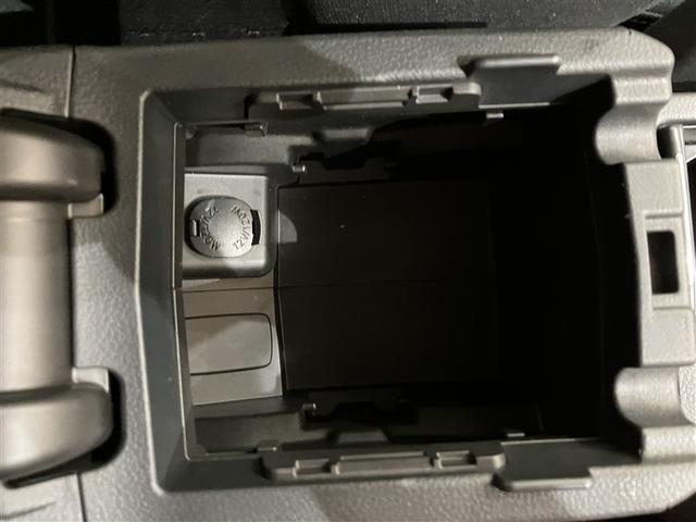 XV 2.0i アイサイト プラウドエディション 4WD フルセグTV メモリーナビゲーション CD/DVD再生 バックカメラ 衝突被害軽減システム 横滑り防止装置 ETC HIDヘッドライト パワーシート オートエアコン スマートキー(11枚目)