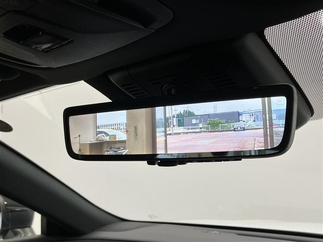 クラウンスポーツ Ｚ　革シート　４ＷＤ　フルセグ　メモリーナビ　バックカメラ　衝突被害軽減システム　ＥＴＣ　ドラレコ　ＬＥＤヘッドランプ（12枚目）