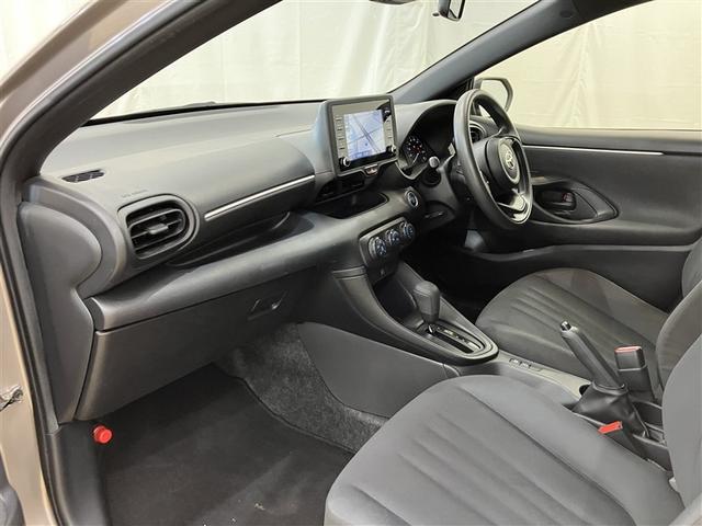 ヤリス X メモリーナビ バックカメラ 衝突被害軽減システム ETC(4枚目)