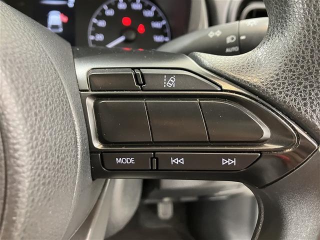 ヤリス X メモリーナビ バックカメラ 衝突被害軽減システム ETC(18枚目)