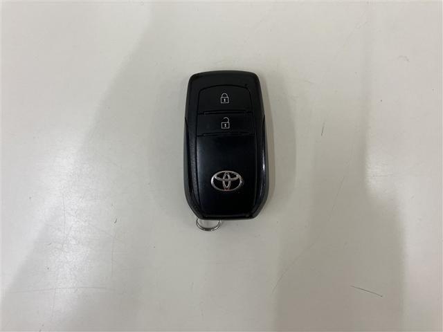 ヤリス X メモリーナビ バックカメラ 衝突被害軽減システム ETC(29枚目)