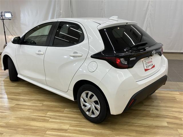 ヤリス X メモリーナビ バックカメラ 衝突被害軽減システム ETC(33枚目)