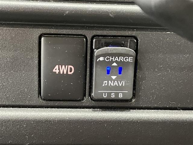 ハイゼットカーゴ クルーズＳＡＩＩＩ　４ＷＤ　フルセグ　メモリーナビ　ＤＶＤ再生　ミュージックプレイヤー接続可　バックカメラ　衝突被害軽減システム　ＥＴＣ　ドラレコ　ＬＥＤヘッドランプ　アイドリングストップ（13枚目）