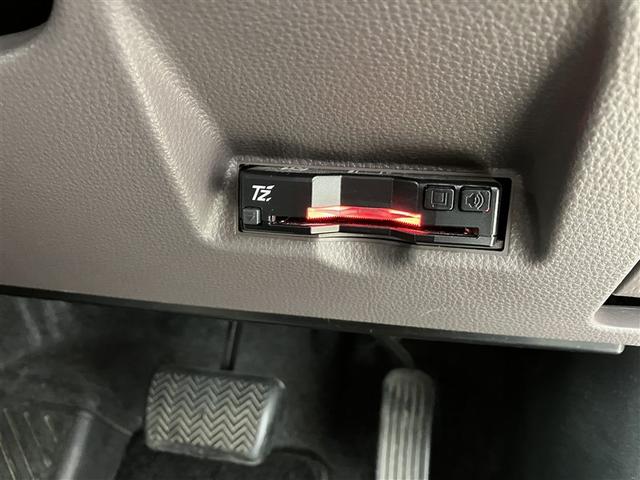 ヤリス G DVD再生 バックカメラ 衝突被害軽減システム ETC ドラレコ(10枚目)