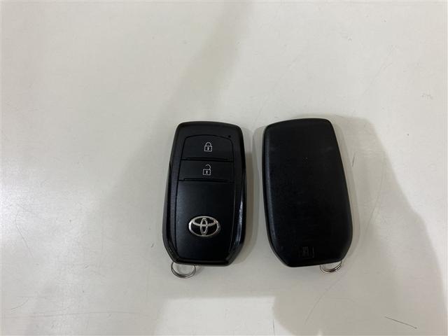 ヤリス G DVD再生 バックカメラ 衝突被害軽減システム ETC ドラレコ(32枚目)